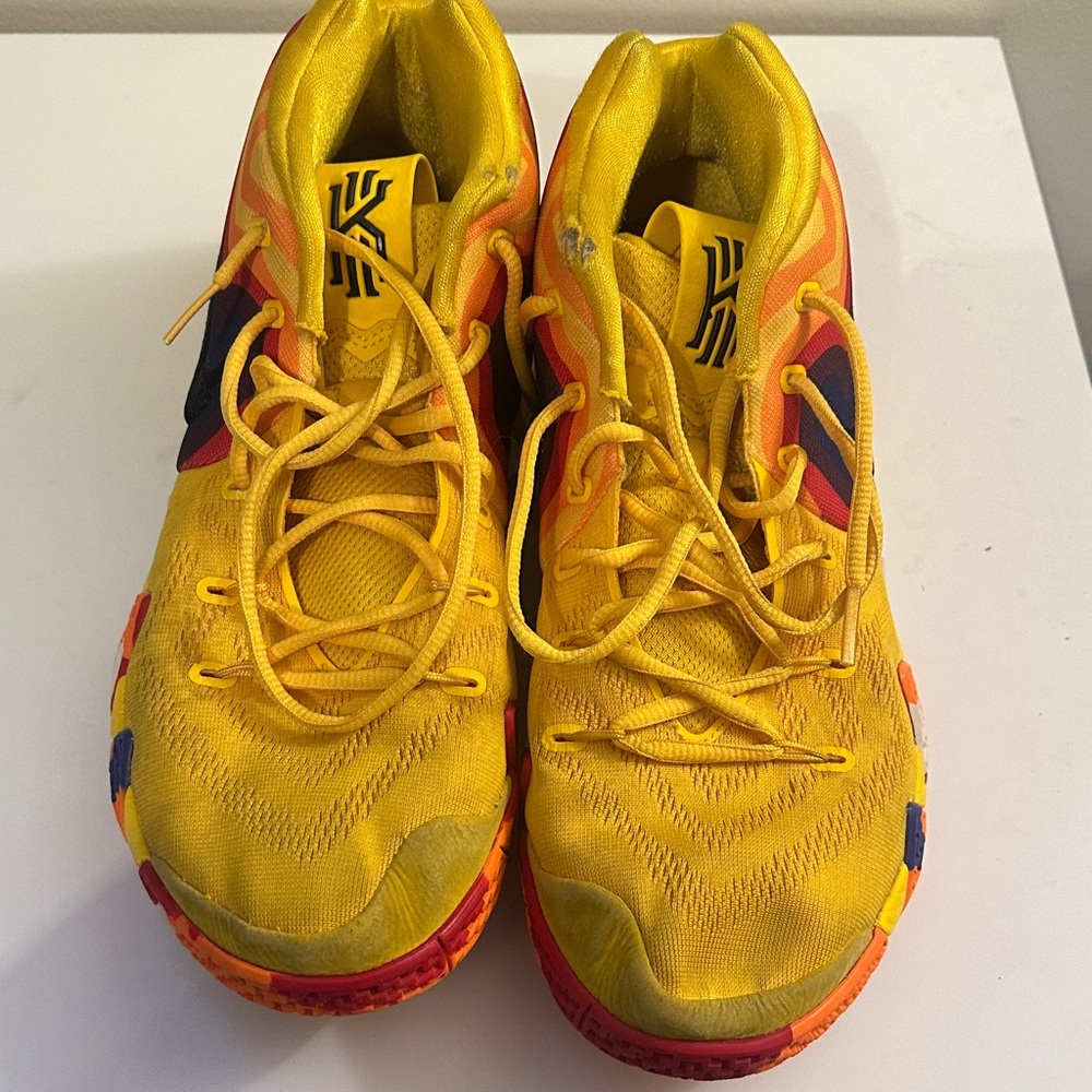 Nike Kyrie 4 Decades Pack 70’s